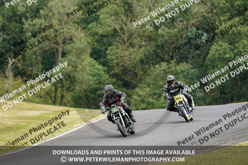 cadwell no limits trackday;cadwell park;cadwell park photographs;cadwell trackday photographs;enduro digital images;event digital images;eventdigitalimages;no limits trackdays;peter wileman photography;racing digital images;trackday digital images;trackday photos